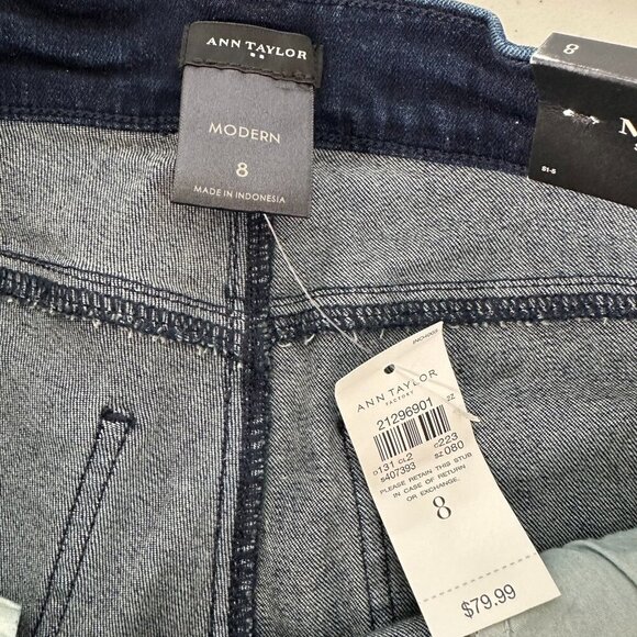 Ann Taylor Blue Jeans Modern Boot Leg Stretch Size 8 - Picture 3 of 9